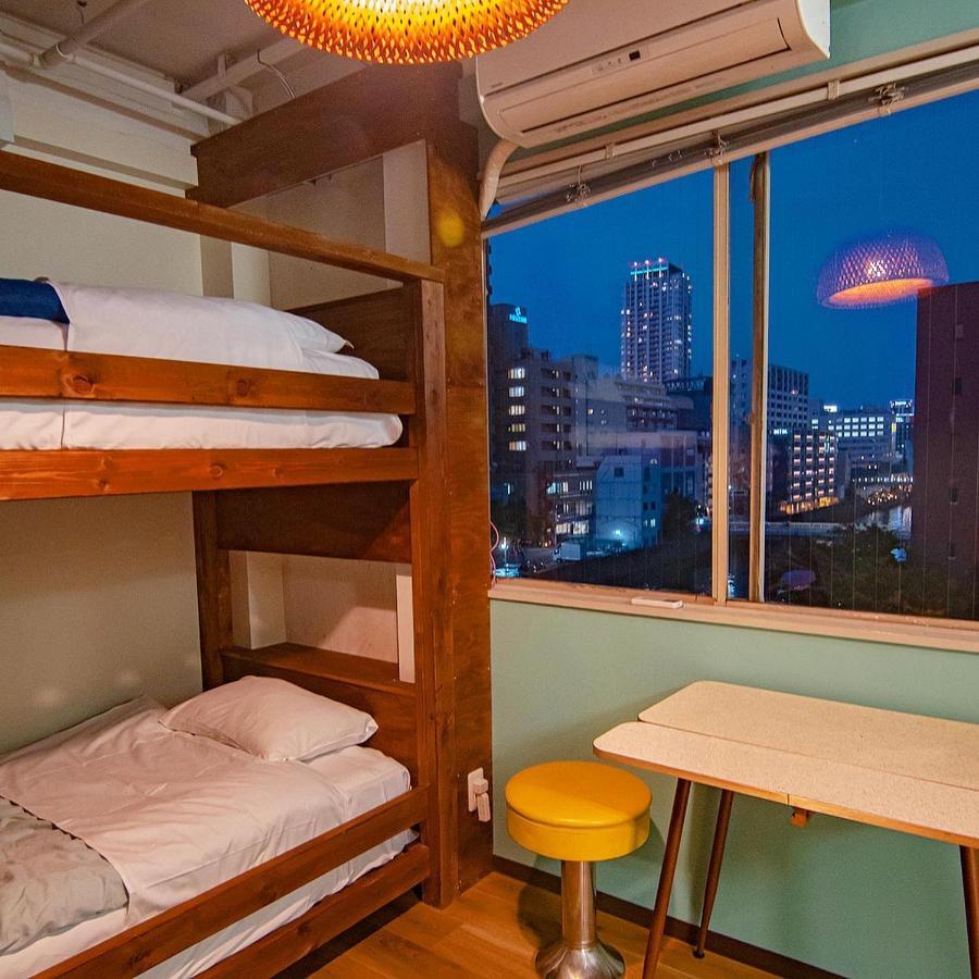 Hostel Chillax โอซาก้า ภายนอก รูปภาพ